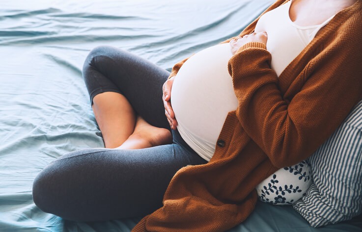 El embarazo es un proceso fisiológico para el que el organismo de la mujer está perfectamente preparado, pero hay que tener en cuenta que le supone una sobrecarga y un estrés.