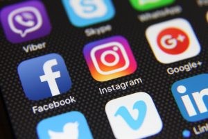 Las redes sociales forman parte de nuestra vida y su utilización aumenta año tras año.