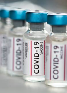 Avances en la vacuna para la COVID-19: esperanzas contrarreloj