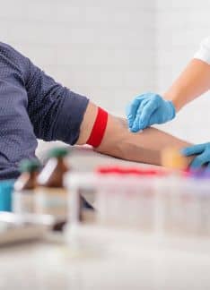 Ayuno en el análisis de sangre: ¿Cuándo y cómo debo hacerlo?