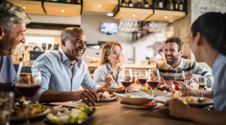 Consejos para una cena de empresa saludable