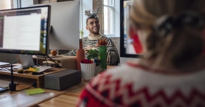 Cómo mantener la productividad en la oficina antes de las vacaciones de Navidad