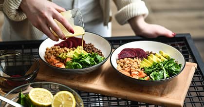 Método del plato para comer bien en el trabajo