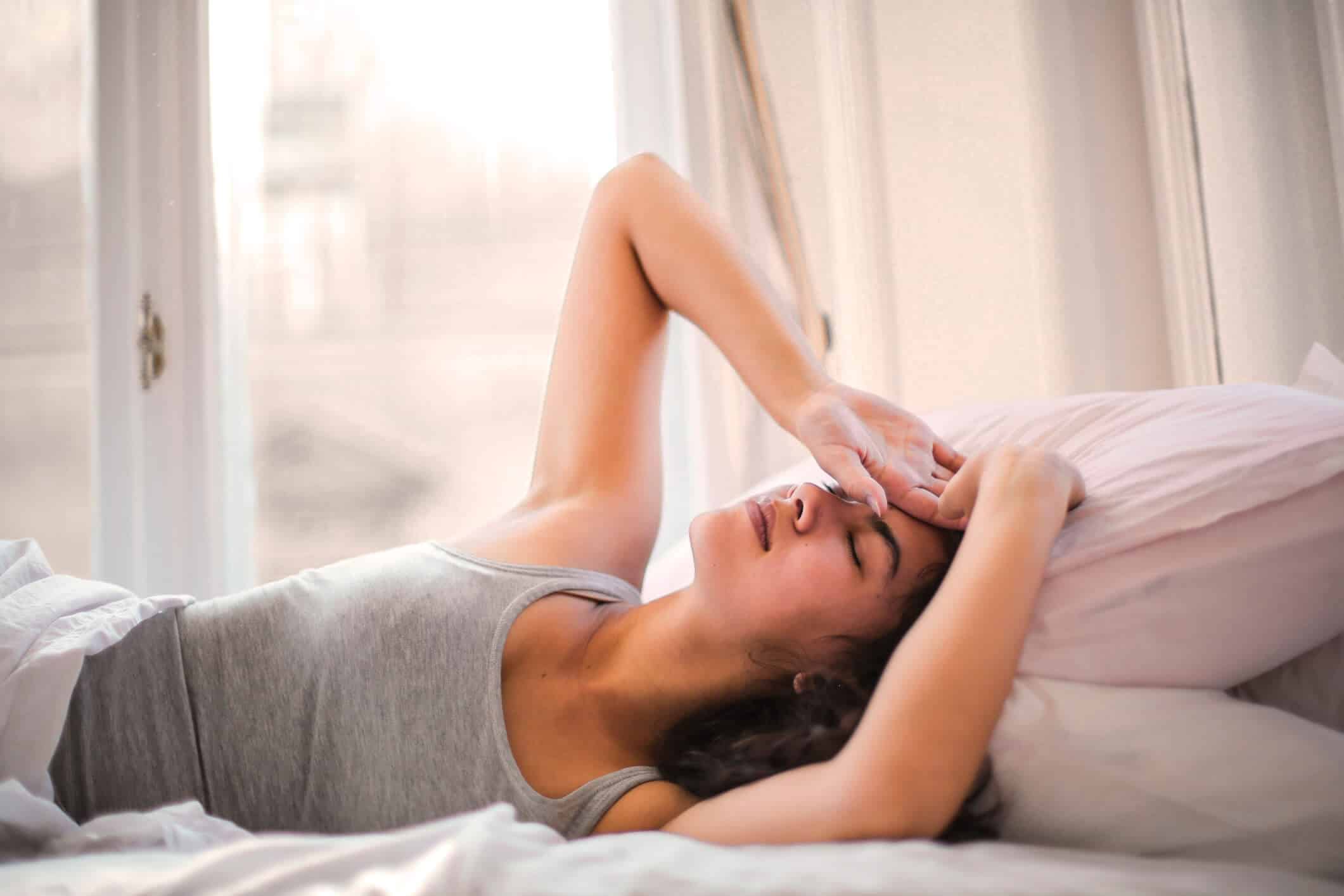 Por qué dormimos peor en verano y cómo afecta a nuestra salud