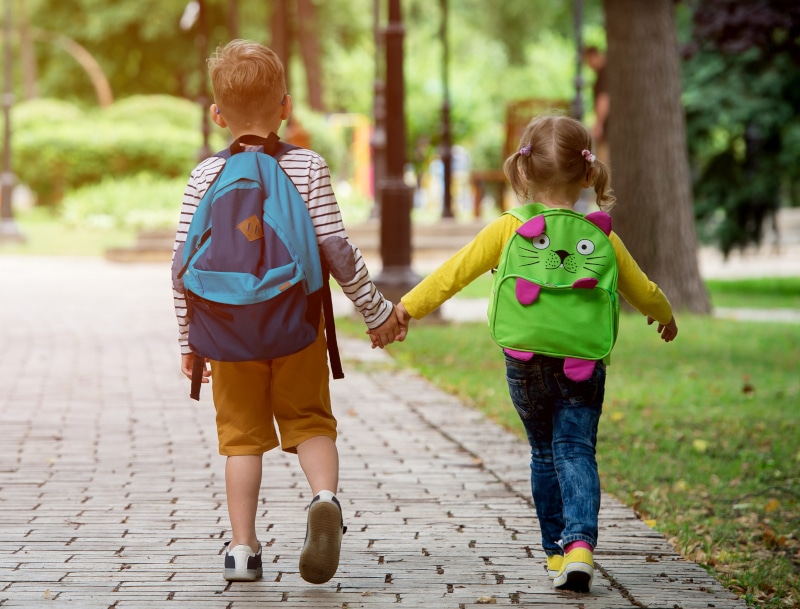 La vuelta al cole empieza en verano: cómo preparar a los niños para una transición emocional saludable